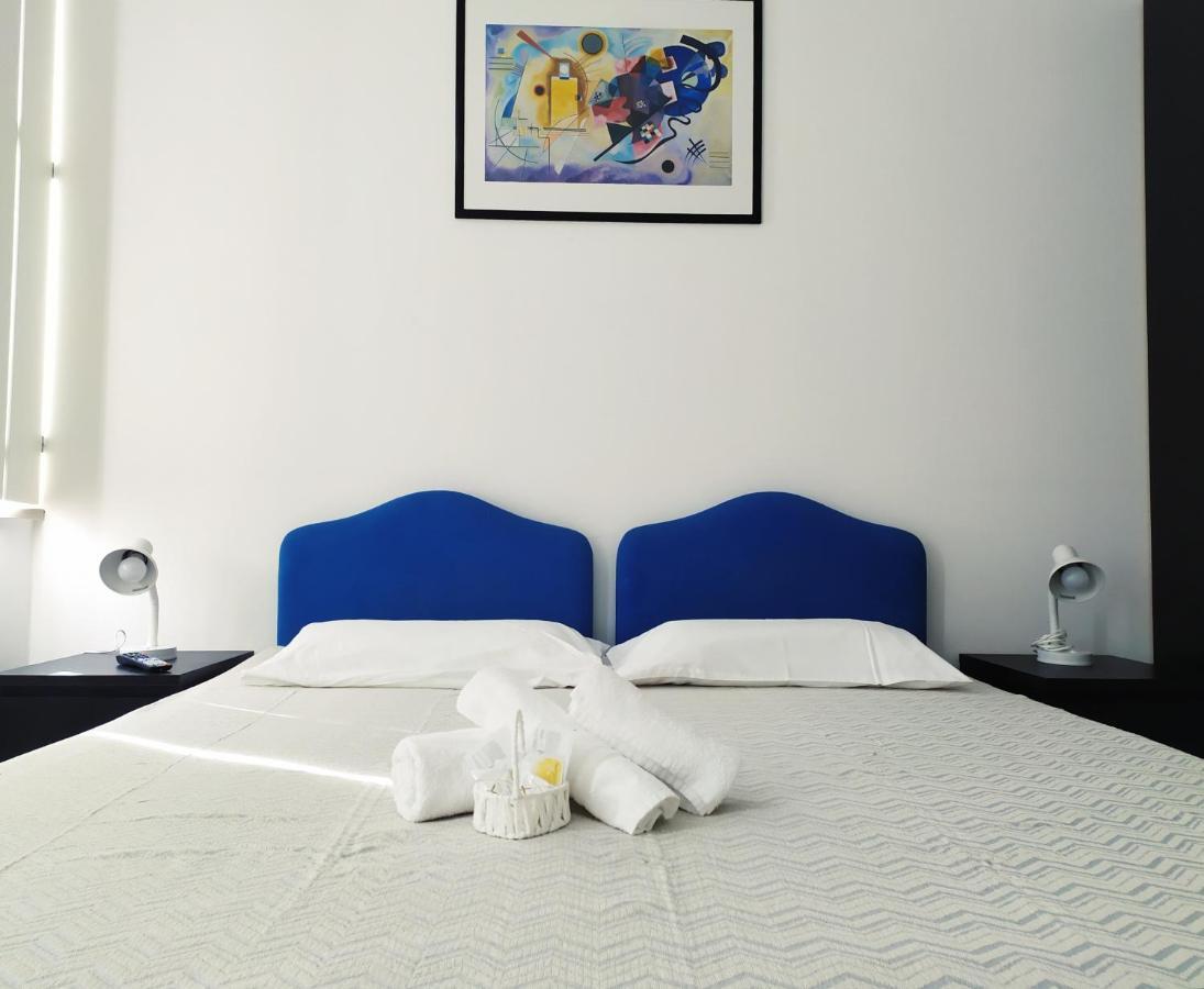 チェゼーナ Il Duomo Bed & Breakfast エクステリア 写真